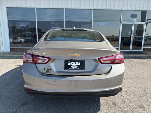 2022 Chevrolet Malibu FWD LT