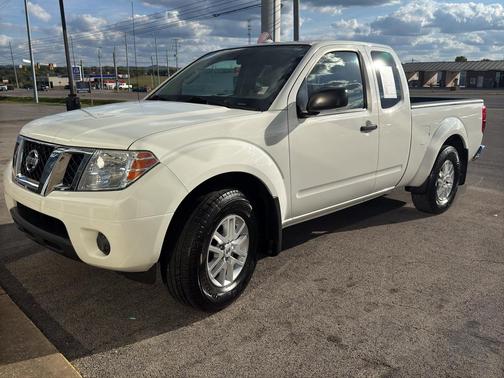 2017 Nissan Frontier SV