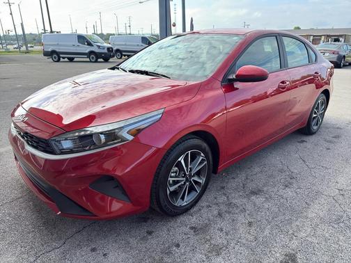 2024 Kia Forte LXS