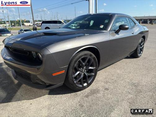 2022 Dodge Challenger SXT
