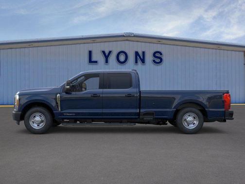 2025 Ford F-250 XL