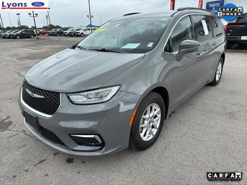 2022 Chrysler Pacifica Touring-L