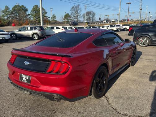 2021 Ford Mustang EcoBoost