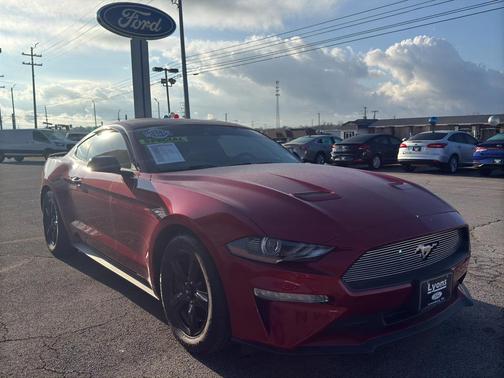 2021 Ford Mustang EcoBoost