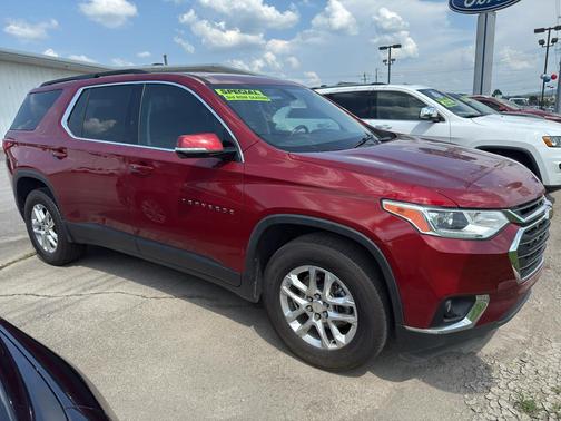 2020 Chevrolet Traverse LT Cloth