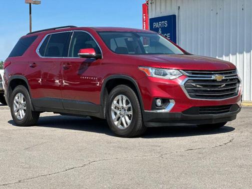 2020 Chevrolet Traverse LT Cloth