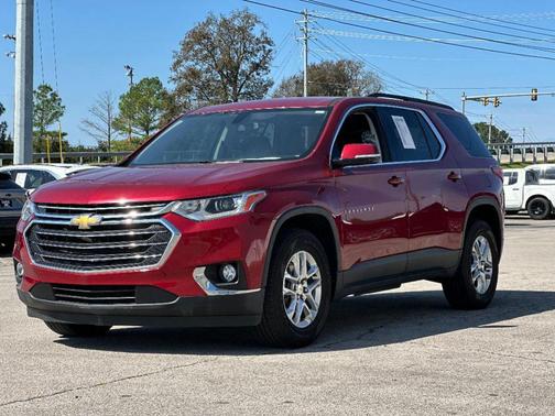 2020 Chevrolet Traverse LT Cloth