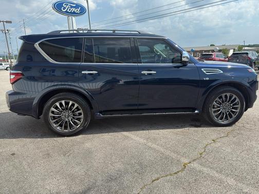 2022 Nissan Armada Platinum