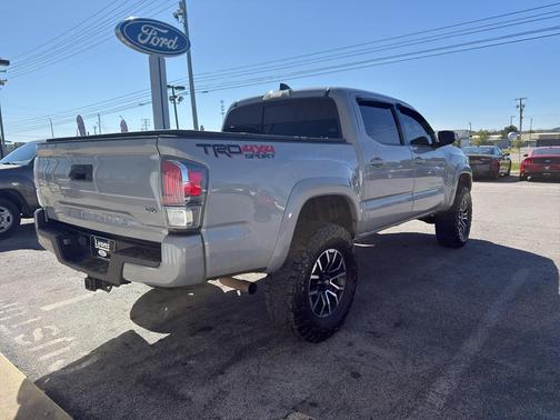2021 Toyota Tacoma TRD Sport