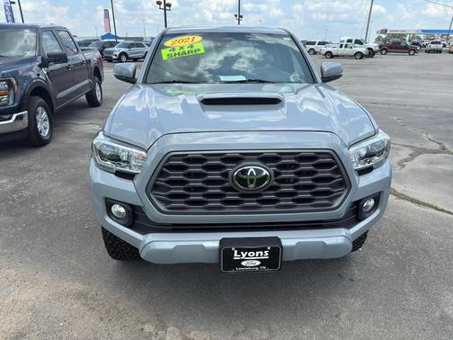2021 Toyota Tacoma TRD Sport