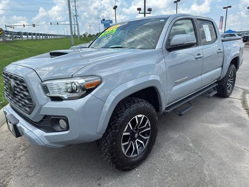 2021 Toyota Tacoma TRD Sport