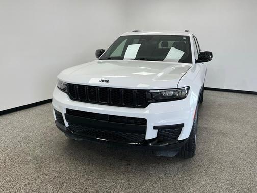 2021 Jeep Grand Cherokee L Laredo