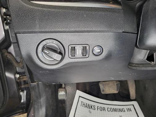 2015 Chrysler 300 Limited