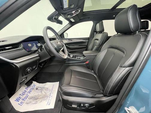 2026 Jeep Grand Cherokee Limited 4x4