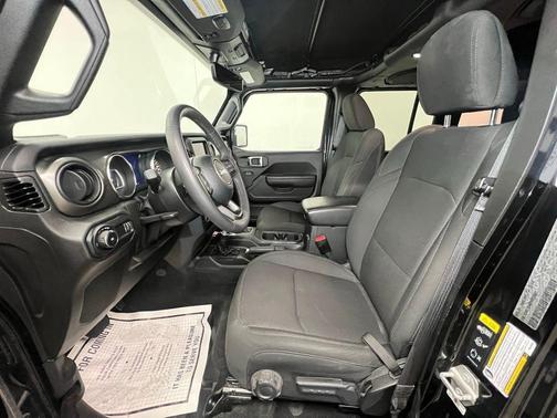 2023 Jeep Wrangler Sport