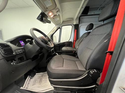 2025 RAM ProMaster 2500 High Roof