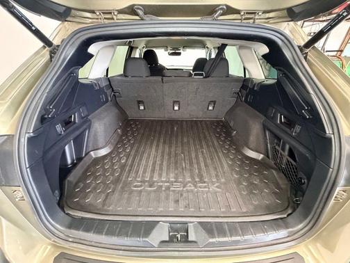 Autumn Green Metallic 2020 Subaru Outback Premium