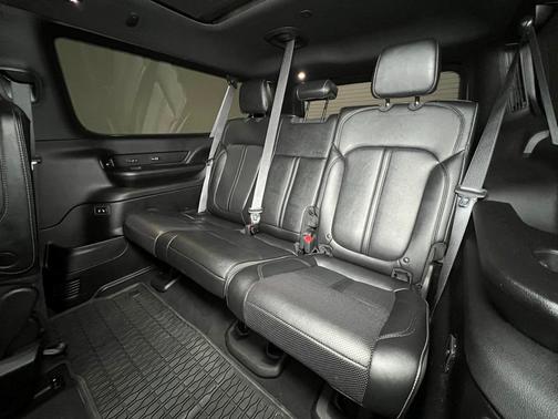 2024 Jeep Wagoneer L Series III