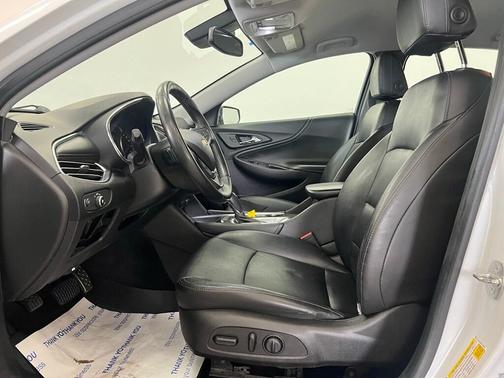 2017 Chevrolet Malibu 1LT
