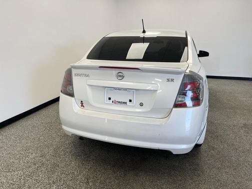 2011 Nissan Sentra 2.0 SR