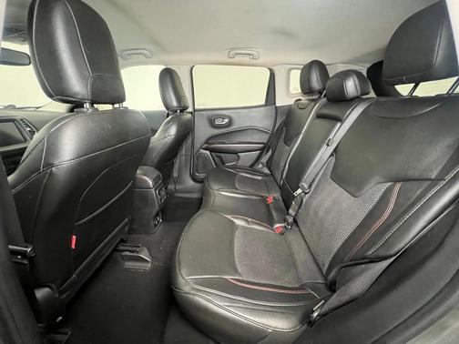 2021 Jeep Compass Trailhawk