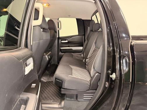 Black 2019 Toyota Tundra SR5