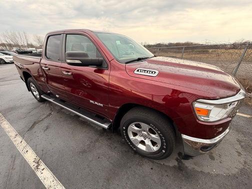 Delmonico Red Pearlcoat 2019 RAM 1500 Big Horn