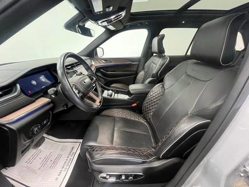 2024 Jeep Grand Cherokee Summit