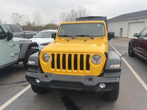 2021 Jeep Wrangler Sport
