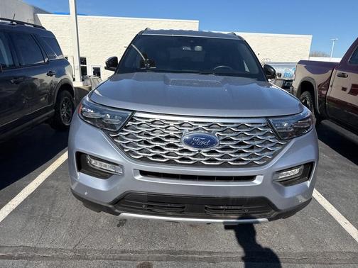 2022 Ford Explorer ST-Line