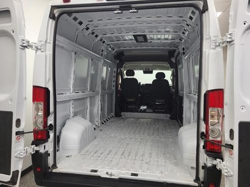 2025 RAM ProMaster 2500 High Roof