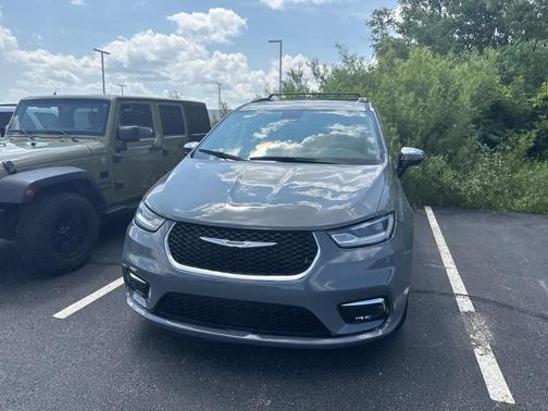 2023 Chrysler Pacifica Limited