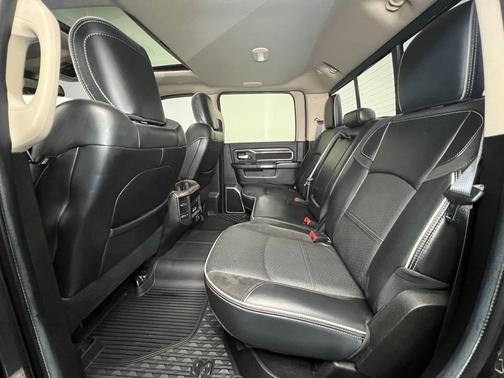 2019 RAM 3500 Laramie