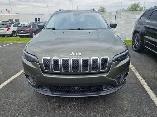Olive Green Pearlcoat 2021 Jeep Cherokee Latitude Lux