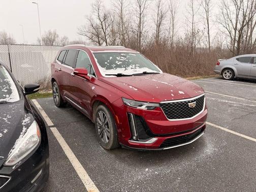 2020 Cadillac XT5 Premium Luxury