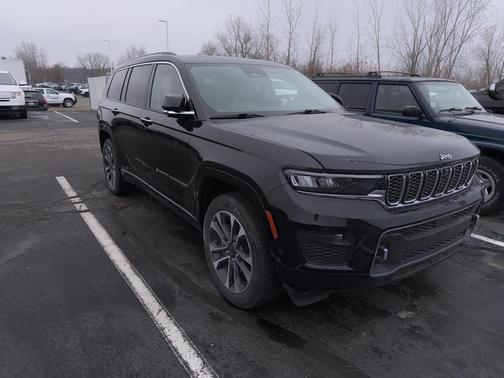 2022 Jeep Grand Cherokee L Overland
