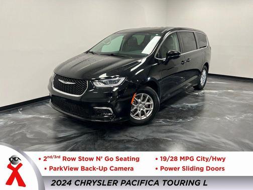 2024 Chrysler Pacifica Touring-L