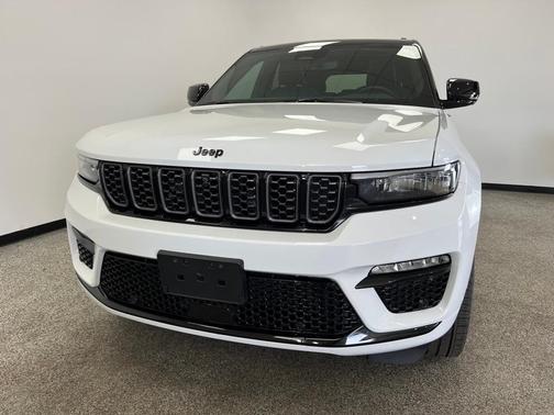 2024 Jeep Grand Cherokee Summit