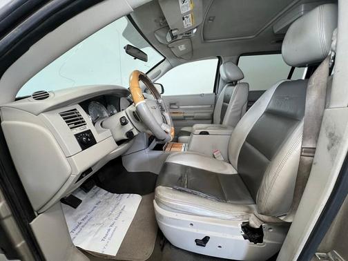 2008 Chrysler Aspen Limited