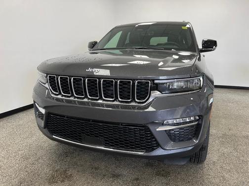 2025 Jeep Grand Cherokee 4xe Base