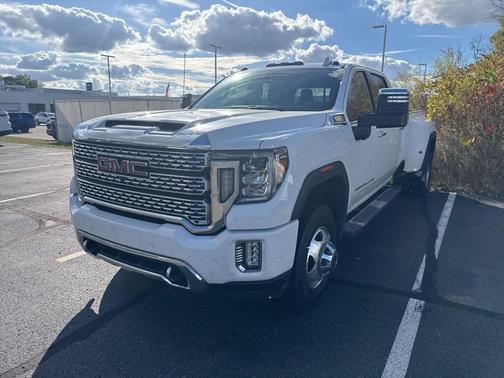 2022 GMC Sierra 3500 Denali