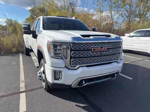 2022 GMC Sierra 3500 Denali
