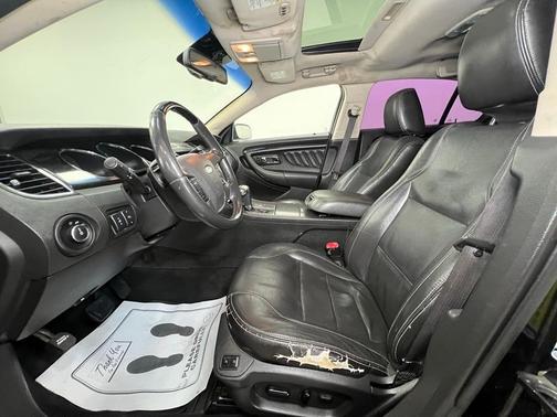 2010 Ford Taurus Limited