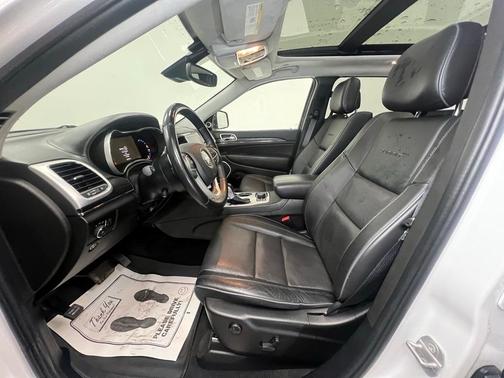 2021 Jeep Grand Cherokee Summit