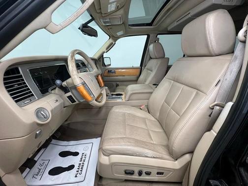 2008 Lincoln Navigator L