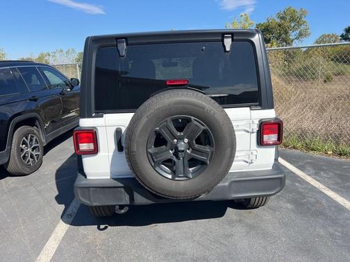 2021 Jeep Wrangler Sport