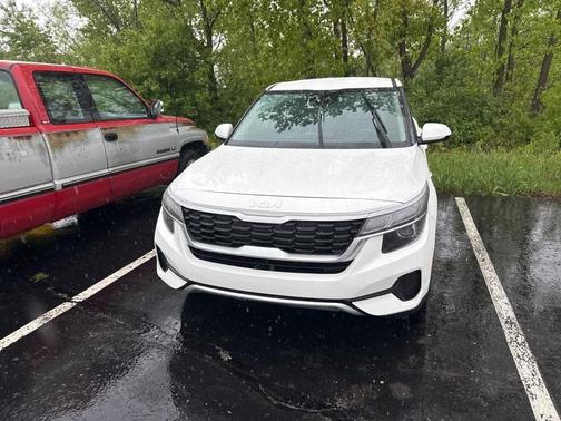2022 Kia Seltos LX