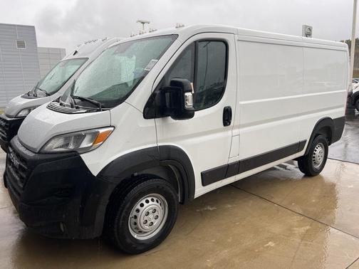 2025 RAM ProMaster 2500 Base