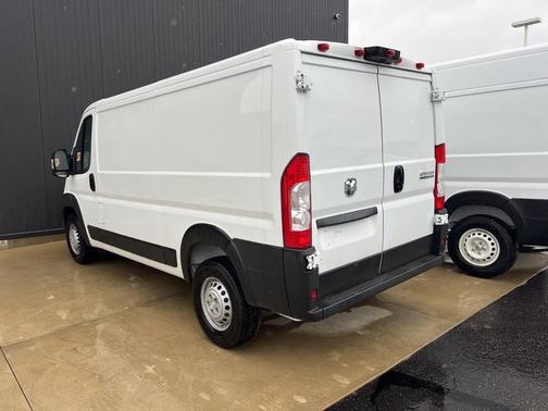 2025 RAM ProMaster 2500 Base
