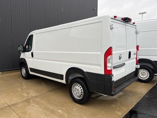 2025 RAM ProMaster 2500 Base
